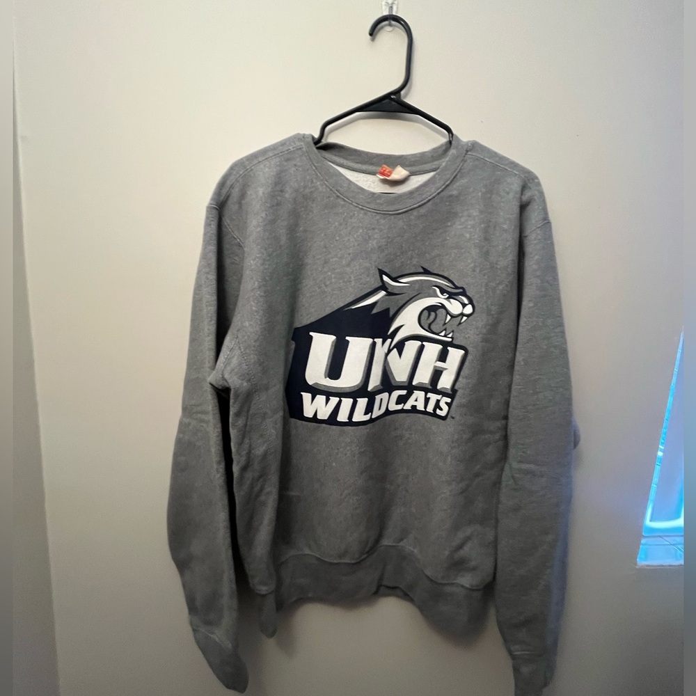 UNH Crewneck